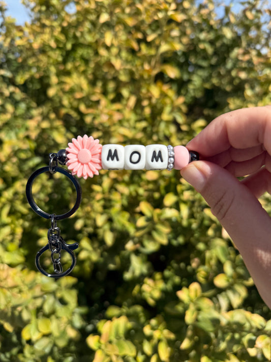 Daisy Mom Keychain(s)