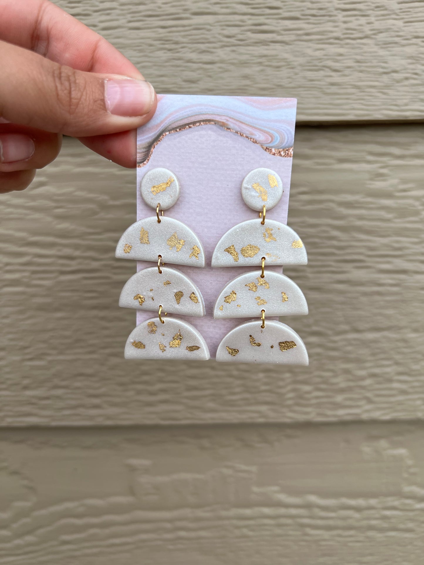 3 Tier Earrings - Shimmered White/Gold